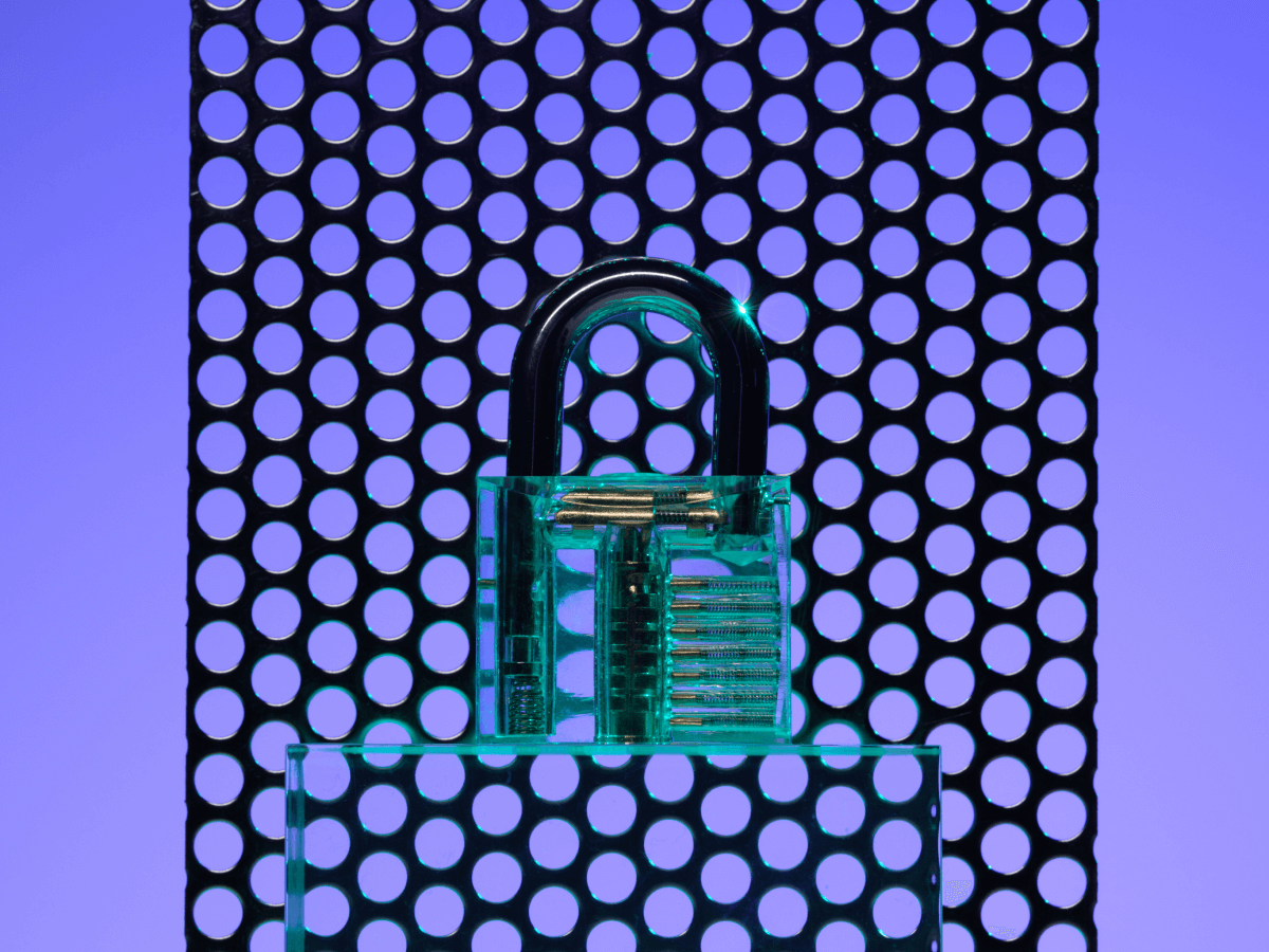 Missing alt text value